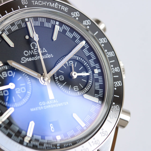 SPEEDMASTER RACING WATCH SILVER CASE AND BLACK DIAL
