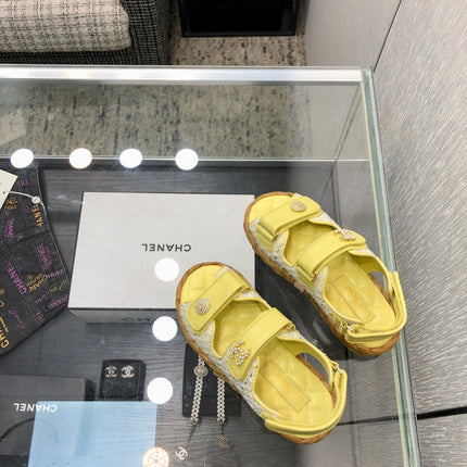 VELCRO SANDALS IN LIGHT YELLOW LAMBSKIN AND TWEED FABRIC