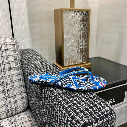 THONG SLIDE IN COBALT BLUE MIX COLORFUL FLORAL FABRIC