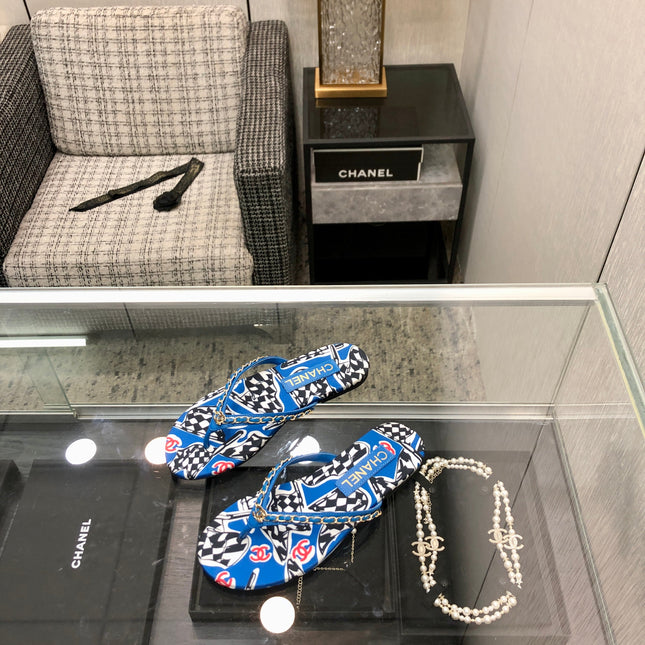 THONG SLIDE IN COBALT BLUE MIX COLORFUL FLORAL FABRIC