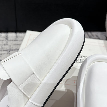 ARC CLOG MULES IN WHITE LAMBSKIN