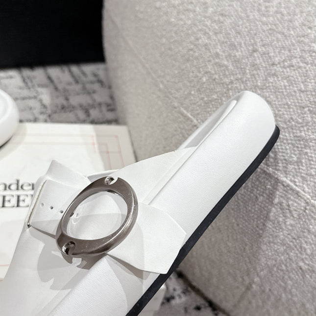 ARC CLOG MULES IN WHITE LAMBSKIN