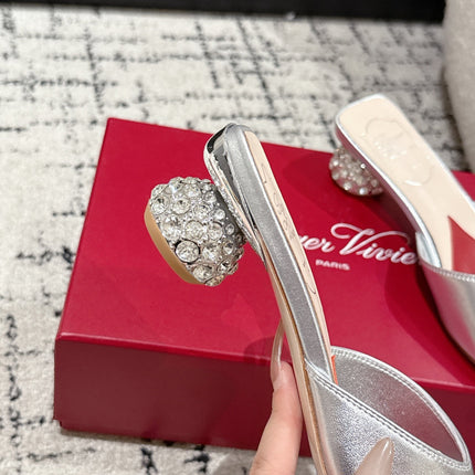 ROGER VIVIER 25S CRYSTAL HEEL MULE IN SILVER CALFSKIN
