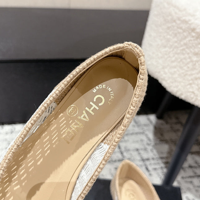 BALLET FLAT 25S IN OFF WHITE AND BEIGE RAFFIA