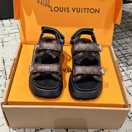 LV WEDGE SANDALS 25S 55 MM IN BROWN AND BLACK CALFSKIN WITH LOGO PATTERN