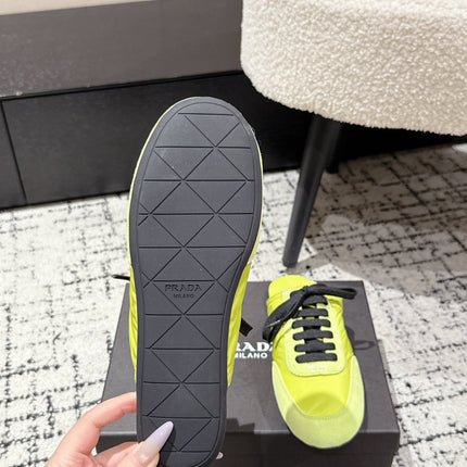 PRADA 25S DEXUN MULE IN LIME GREEN SUEDE LEATHER