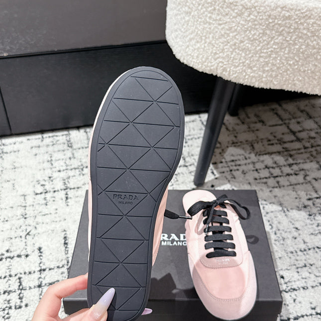 PRADA 25S DEXUN MULE IN LIGHT PINK SUEDE LEATHER