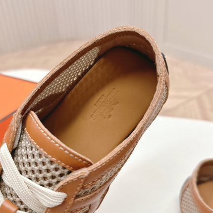 KIGA SNEAKER IN WHITE CROCHET KNIT AND BRONZE BROWN CALFSKIN