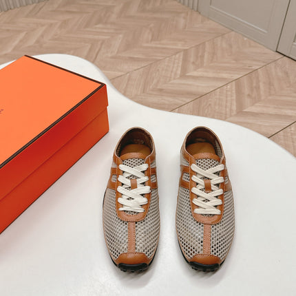 KIGA SNEAKER IN WHITE CROCHET KNIT AND BRONZE BROWN CALFSKIN