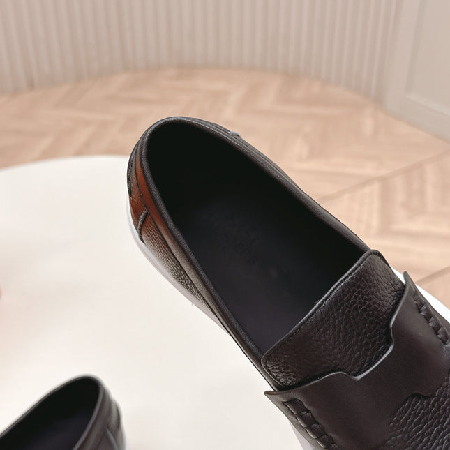 HM 25S SLIP-ON IN BLACK GRAINED LEATHER