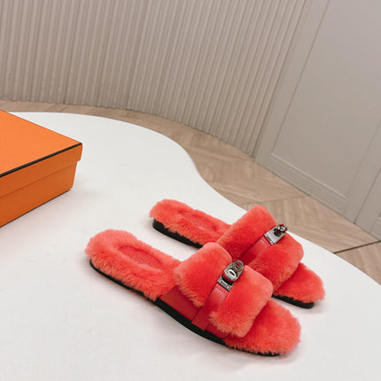 HM 25S ORAN SANDAL IN RED ORANGE SHEARLING WITH SILVER HARDWARE