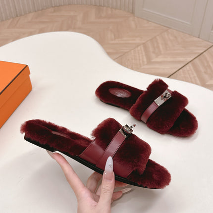 HM 25S ORAN SANDAL IN DARK RED SHEARLING WITH SILVER HARDWARE