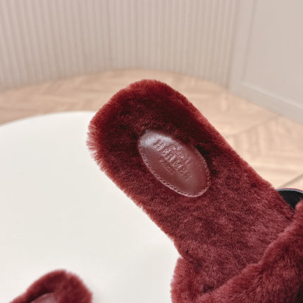 HM 25S ORAN SANDAL IN DARK RED SHEARLING WITH SILVER HARDWARE
