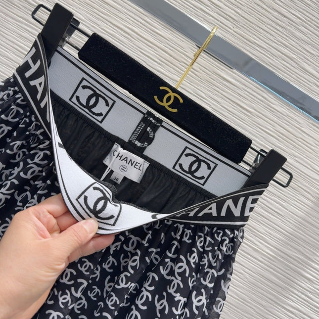 CC 2025 Double C Printed Skirt Black White Polyester Fiber