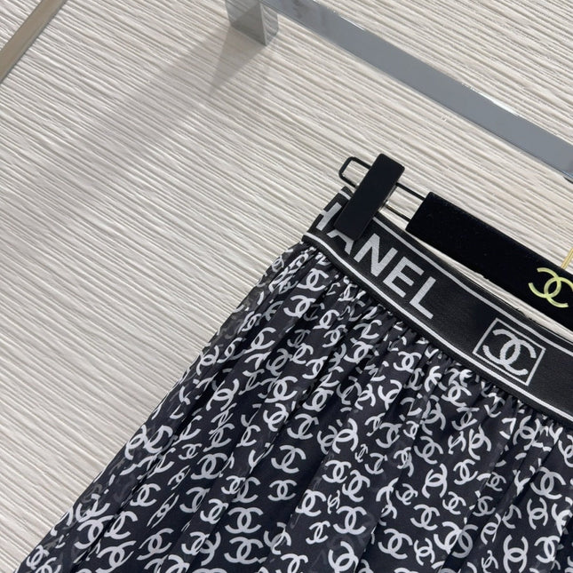 CC 2025 Double C Printed Skirt Black White Polyester Fiber