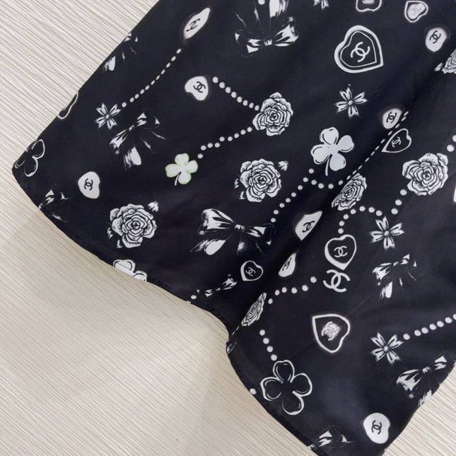 CC 2025 Printed Dress Black White Polyester Fiber