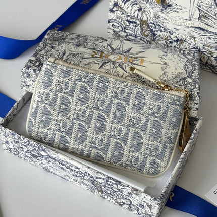 DIOR 25S TRAVEL MYRTE ZIPPED KEY CASE 14 IN BLUE DIOR OBLIQUE JACQUARD CANVAS