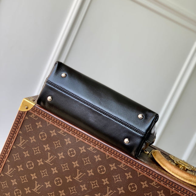 CARRYALL CARGO VIBE BB 26 IN BLACK LAMBSKIN BORWN MONOGRAM TAG