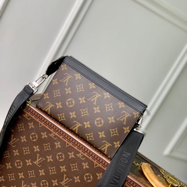 ANPHA WEARABLE WALLET 18 IN BROWN AND BLACK MONOGRAM CALFSKIN