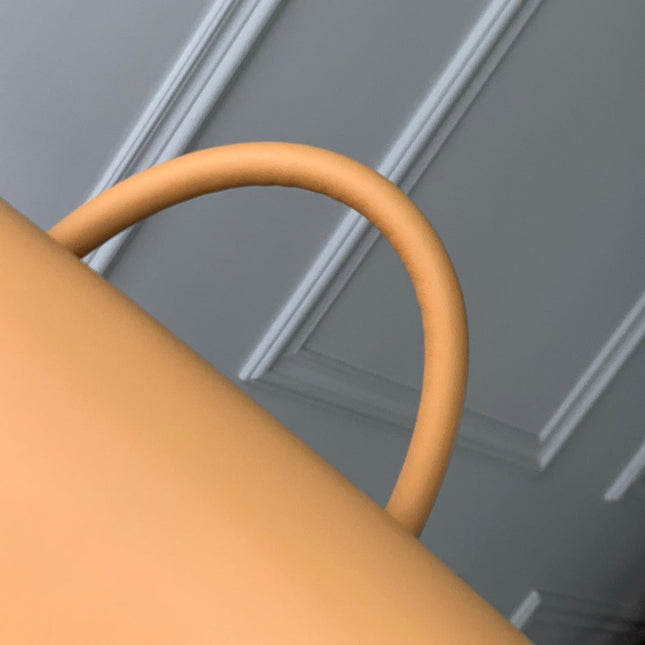 SOHO MM 32 IN BROWN MONOGRAM COATED CANVAS AND CALFSKIN