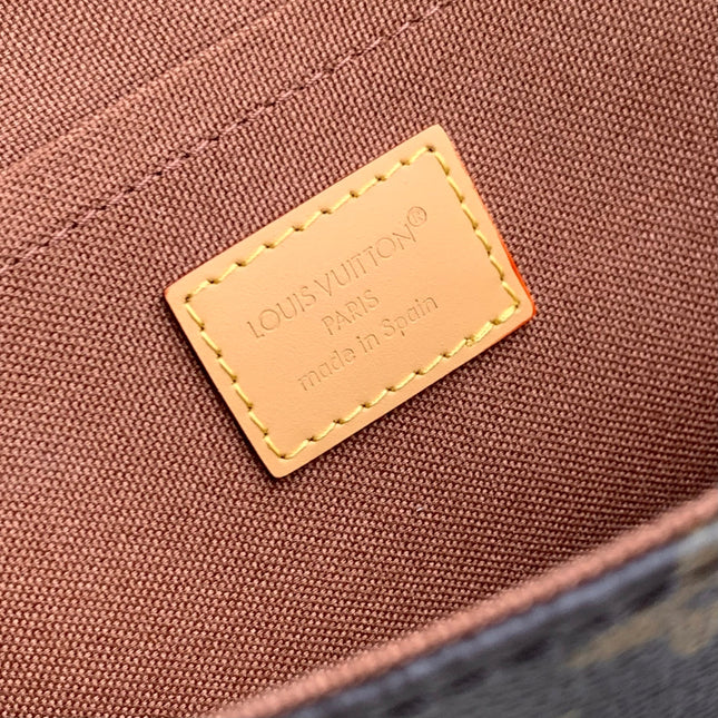 SOHO MM 32 IN BROWN MONOGRAM COATED CANVAS AND CALFSKIN