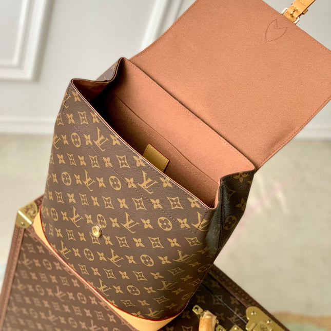 SOHO MM 32 IN BROWN MONOGRAM COATED CANVAS AND CALFSKIN