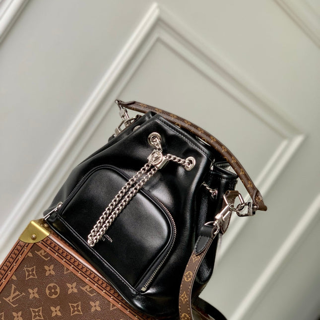 NO WAY VIBE HANDBAG 22.5 IN BLACK LAMBSKIN SILVER HARDWARE