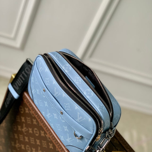 ALPHA MESSENGER 24 IN BLUE MONOGRAM COATED CANVAS AND CALFSKIN