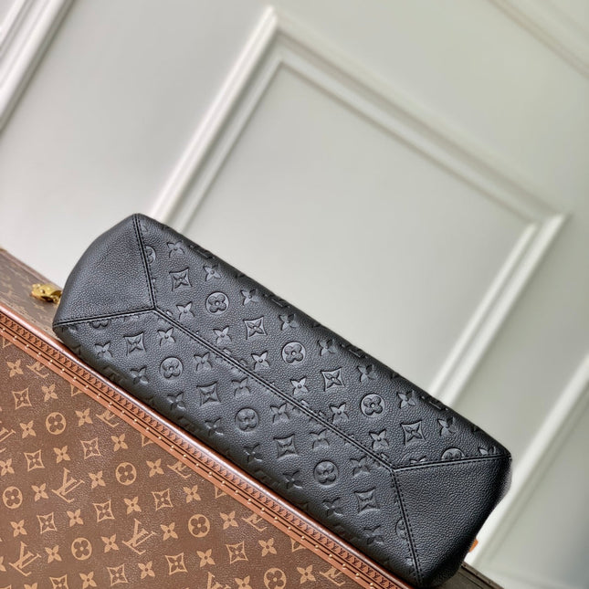 ANYTIME MM 42 IN BLACK MONOGRAM EMPREINTE CALFSKIN GOLD HARDWARE