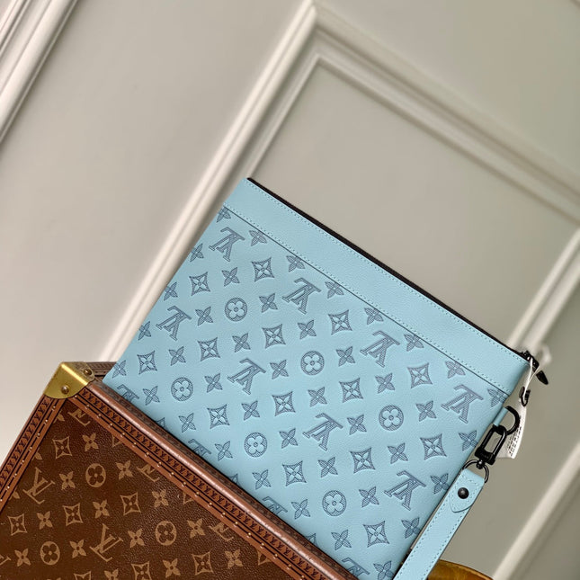 POCHETTE TO GO 30 IN SKY BLUE MONOGRAM SHADOW CALFSKIN EMBOSSED LOGO