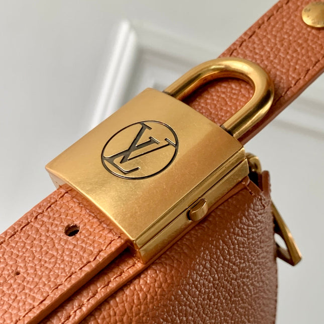 LOW KEY COOKIE MM 32 IN COGNAC BROWN CALFSKIN GOLD HARDWARE