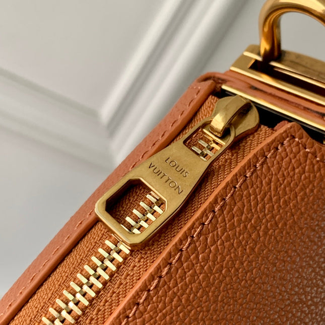 LOW KEY COOKIE MM 32 IN COGNAC BROWN CALFSKIN GOLD HARDWARE