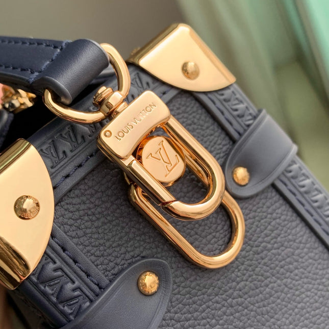 SIDE TRUNK 23.5 IN NAVY BLUE CALFSKIN SLOCK GOLD