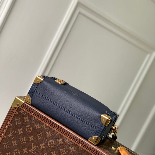 SIDE TRUNK 23.5 IN NAVY BLUE CALFSKIN SLOCK GOLD