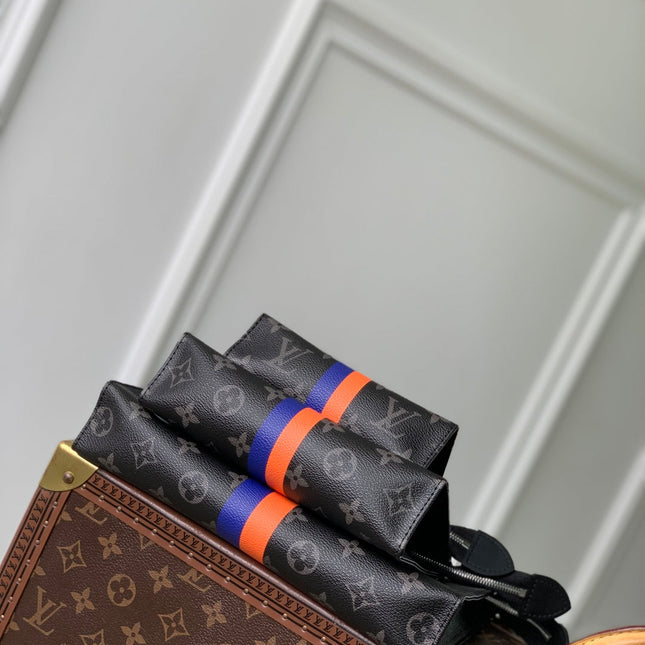 RIO TOILET POUCH 25 IN BLACK CANVAS MONOGRAM SILVER LOCK