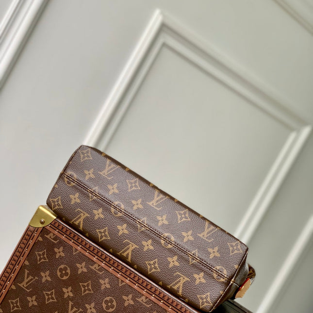 VIVIENNE 27 IN BROWN MONOGRAM COATED CANVAS GOLD LOCK