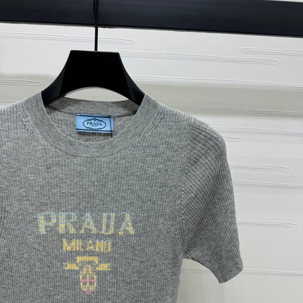 Prada 25 T-Shirt Wool with Acrylic 233531