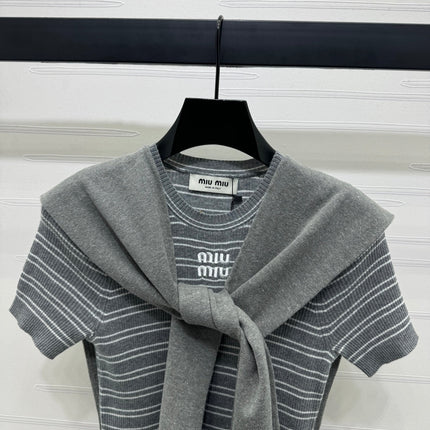 MIU 25S SHORT SLEEVE STRIPED KNITTED CAPE 264139