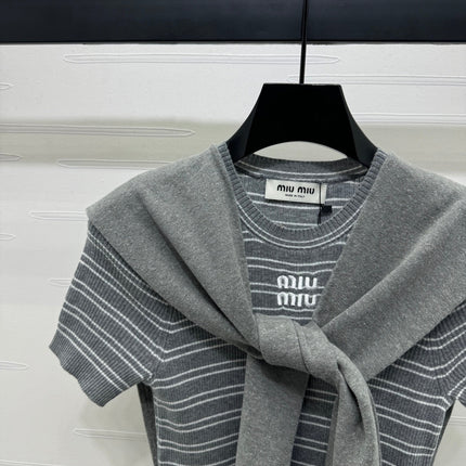 MIU 25S SHORT SLEEVE STRIPED KNITTED CAPE 264139