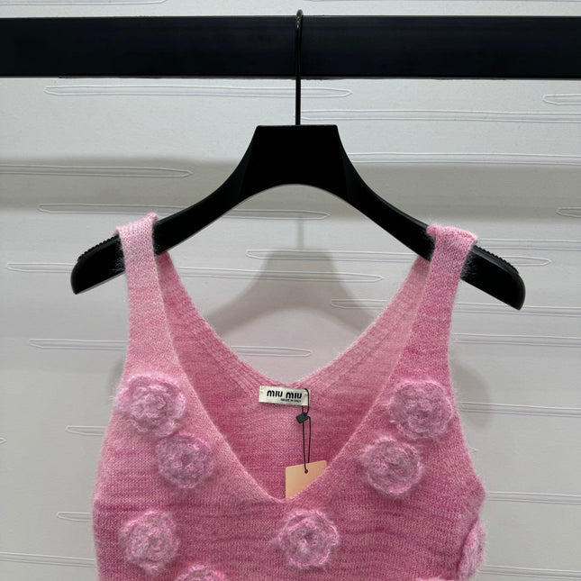 MIUMIU KNIT VEST WITH 3D FLORAL DETAILS 274890