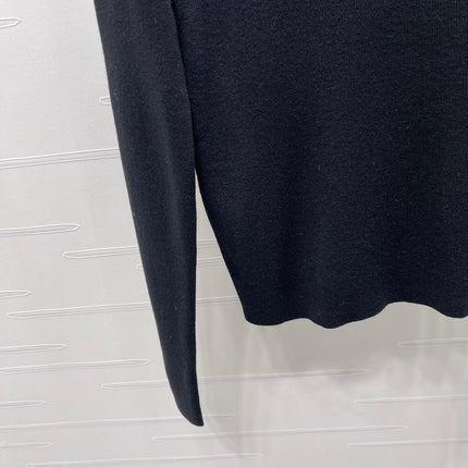 MIUMIU KNITTED SWEATER STYLE 460