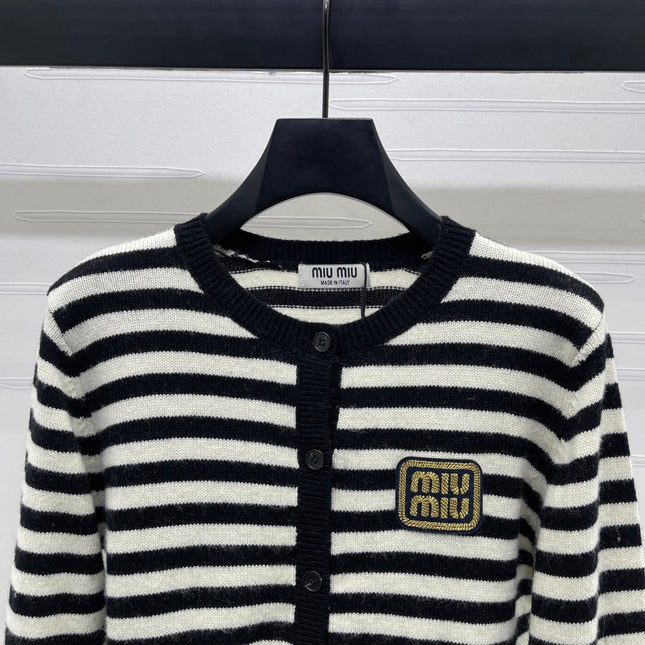 MIUMIU CARDIGAN STYLE 458