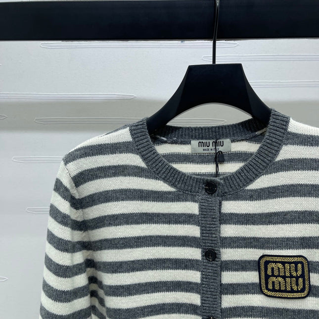 MIUMIU CARDIGAN STYLE 457