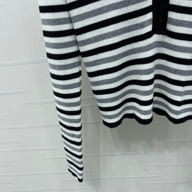 MIUMIU KNITTED SWEATER STYLE 453