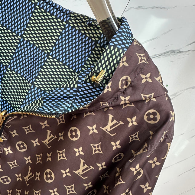 LV DOUBLE-SIDED HOODED JACKET 239107