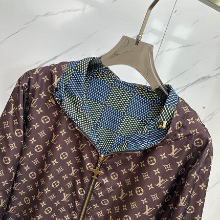 LV DOUBLE-SIDED HOODED JACKET 239107