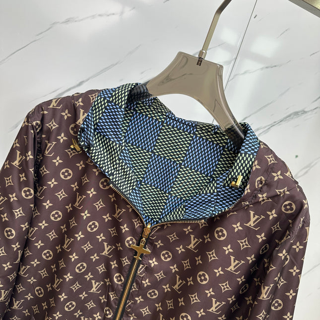 LV DOUBLE-SIDED HOODED JACKET 239107