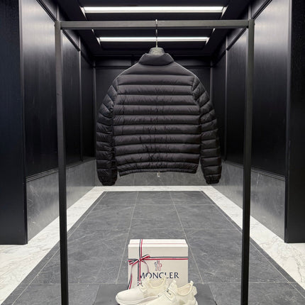 MONCLER 25S JACKET IN BLACK 021