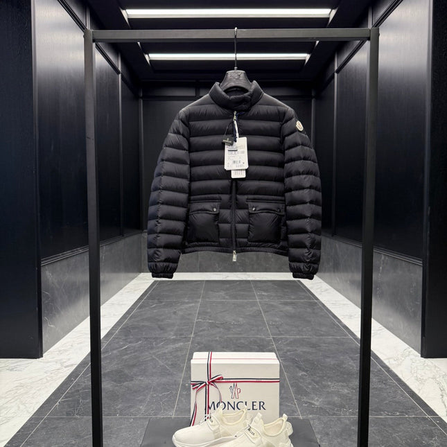 MONCLER 25S JACKET IN BLACK 021