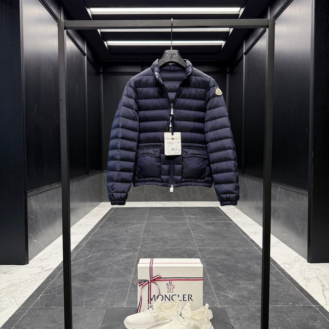 MONCLER 25S JACKET IN NAVY 022